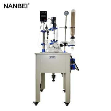 Single Layer Heating and Stirring Integrated Glass Reactor