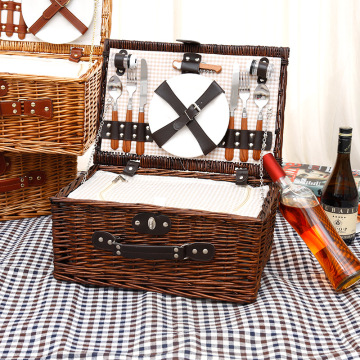 Hot Sale Outdoor Natural Wicker Rattan Patio Cooling Bag Picnic Basket Set