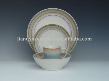 सिरेमिक सजावटी डिनरवेयर डिनर सेट