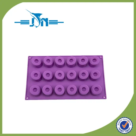 New design Silicone round shape ice mold with high quality