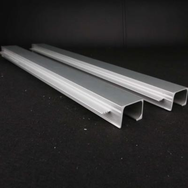 Profaịlụ nke aluminom