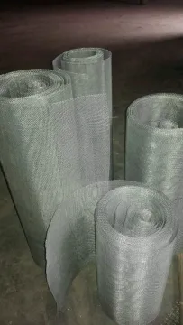 Square hole woven mesh