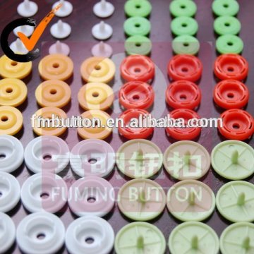 small package plastic snap button