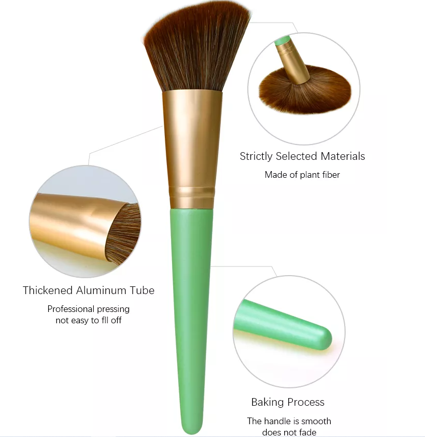 7 MAKEUP BRUSH