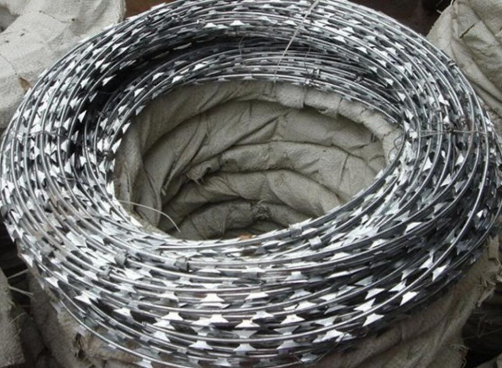 Razor Barbed Wire Fencing