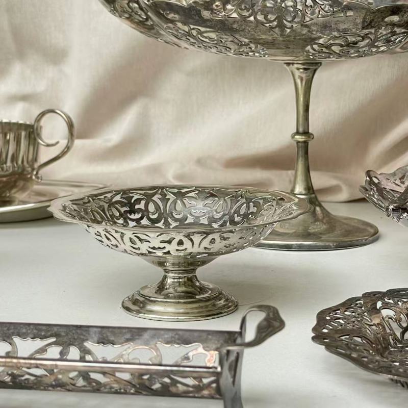 Exquisite Hollow Silverware with Timeless Elegance