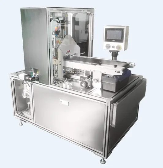 Facial mask automatic folding machine