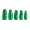 3d grön lång kista tryck på naglar