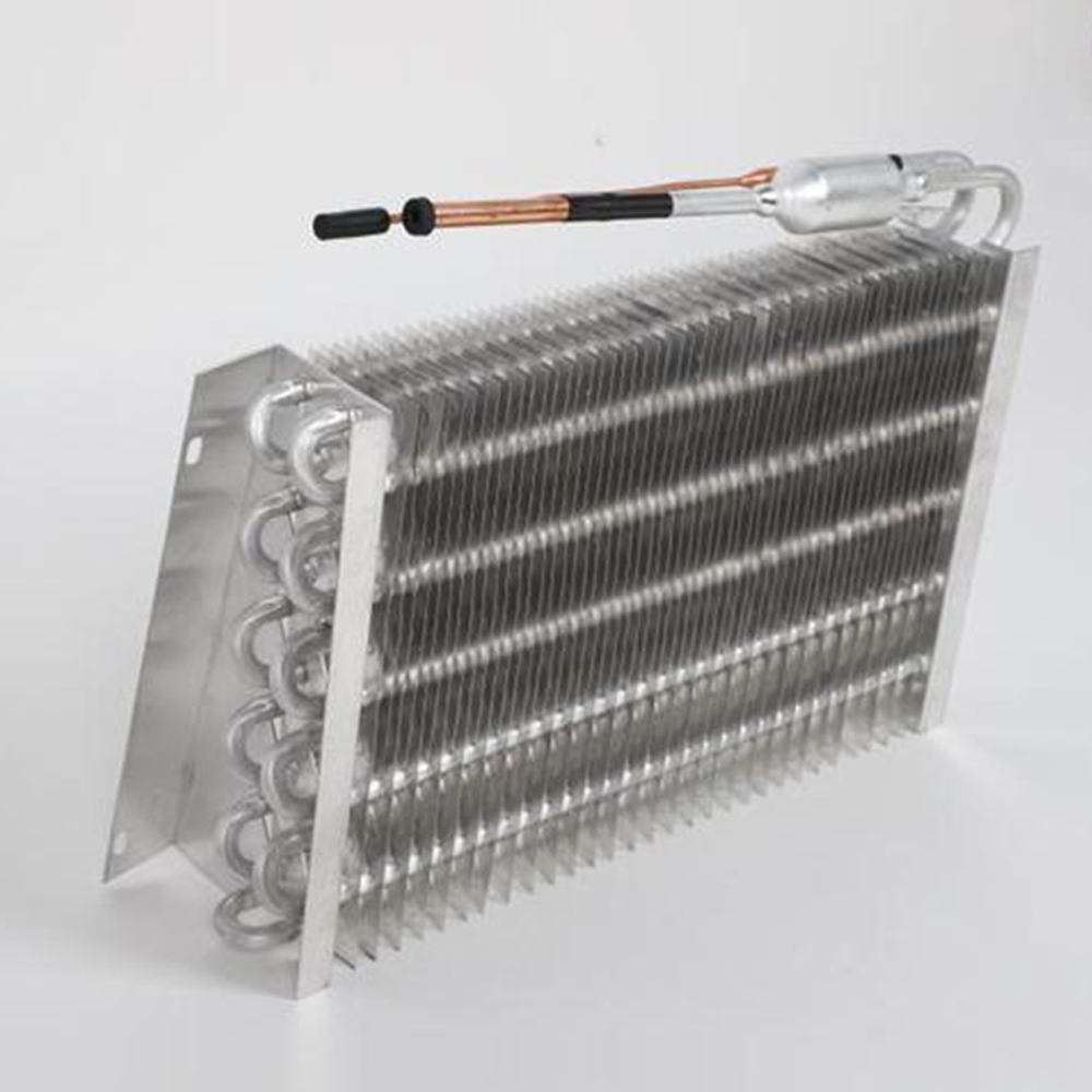 Reagent storage refrigerator evaporator