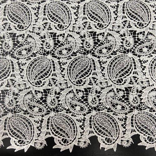 Milky Yarn Sumptuous Pattern Chemical Lace Embroidery Fabric