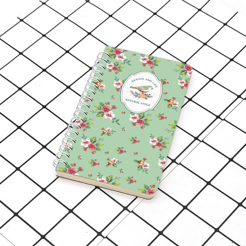 Cuaderno espiral de estilo floral personalizado