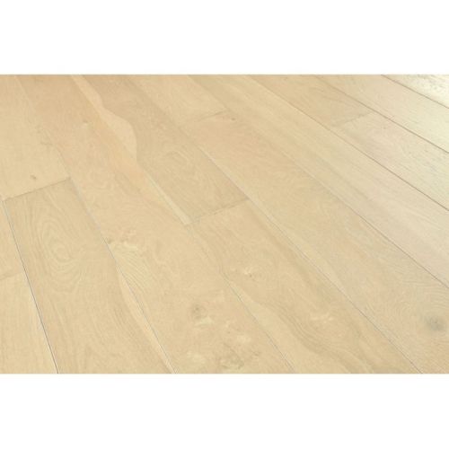 100% European Oak Engineered Wood Flooring with Natural