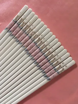 lux Gold Custom Design Chinese Chopsticks and Tableware