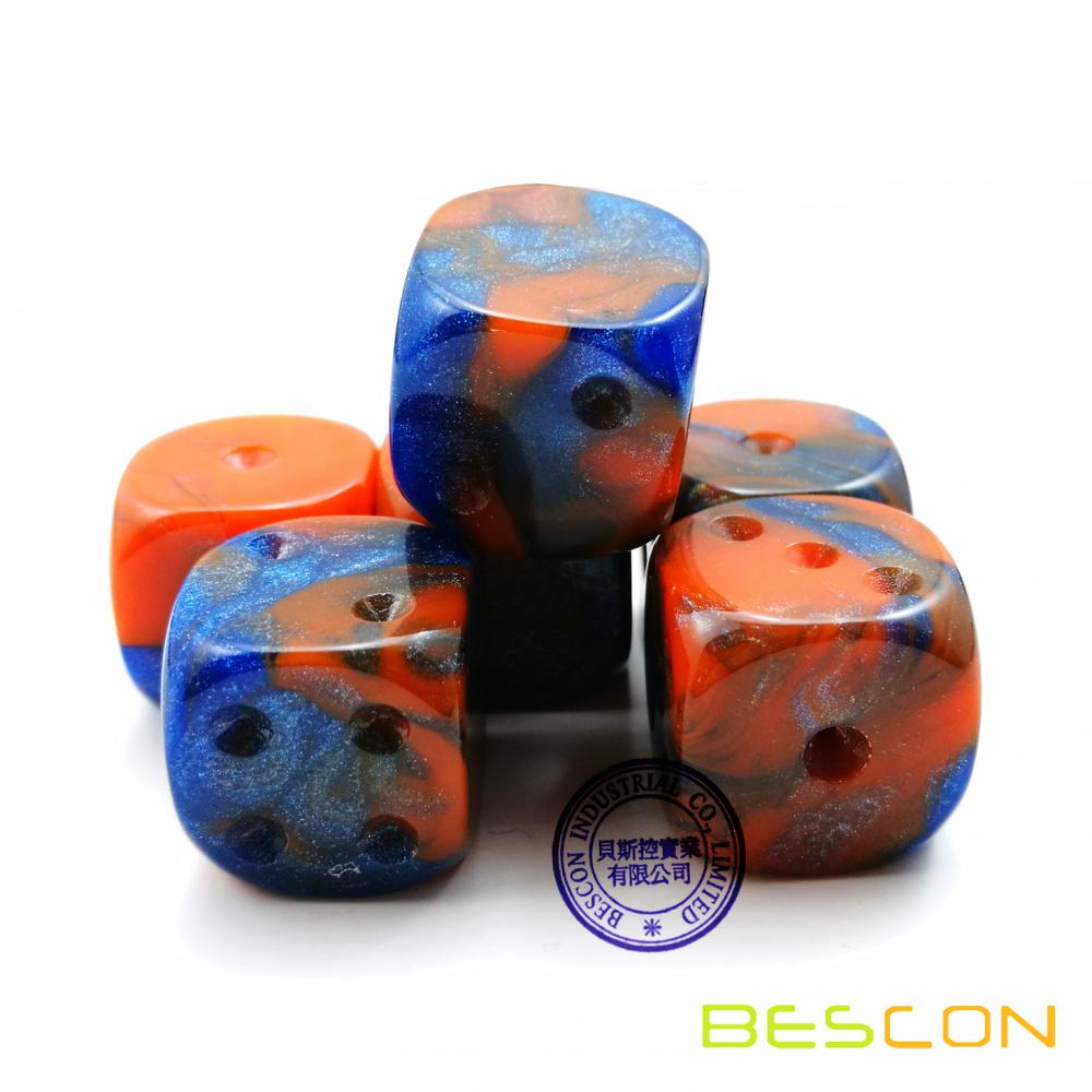 Bescon géminis sin pintar dados de juego de 16 mm con el lado 6 en blanco, 3 conjunto de colores surtidos de 18 piezas, dados de dos tonos