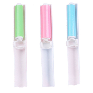 Sticky Rollers with Dust Cover - Pet Hair Retractable Lint Remover
