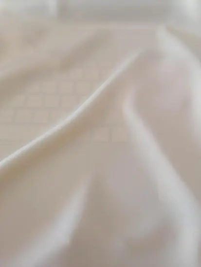 Woven polyester ssy twill plain dyed fabric