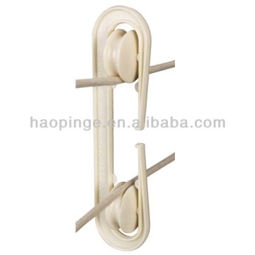 Household Essentials Plastic Clothesline Spreader