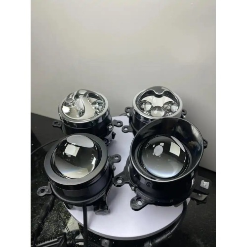 สารละลายออปติคัลพร้อมเลนส์แก้วแสงตรงข้าม