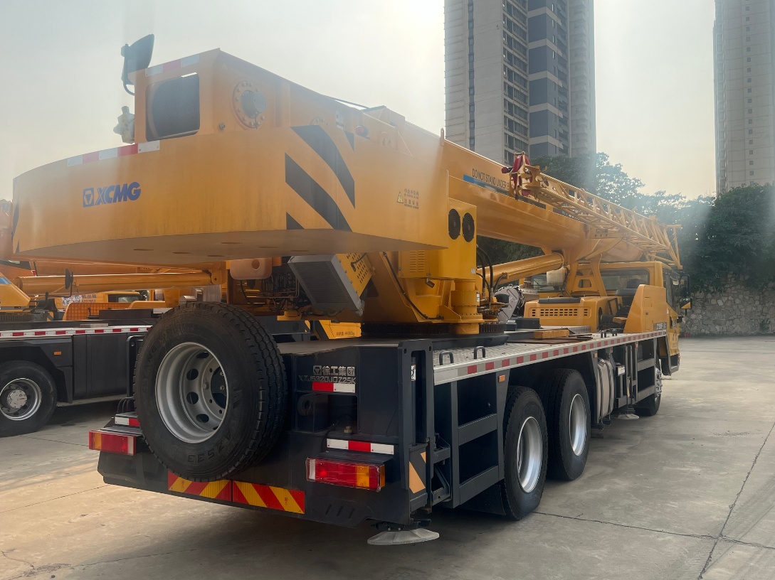 XCMG 25Ton QY25K5 truck crane