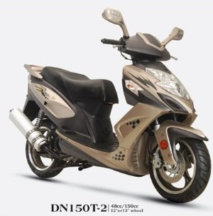 新しいホット モデルの 150 cc のスクーター (DN150T-2)