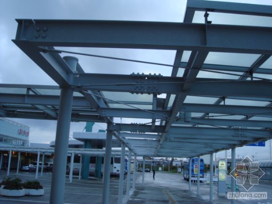 Pre-engineered steel structure construction