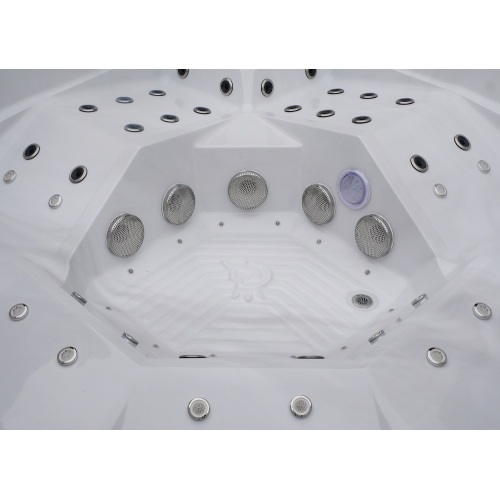 High Performance 5 Person Hot Tub