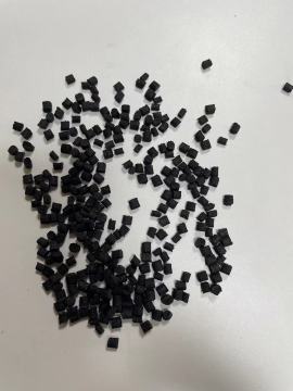 Grânulos de plástico preto abd