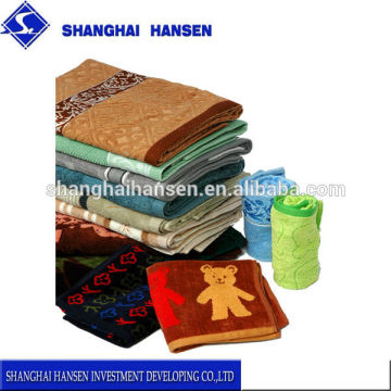 Hansen's multifunctional 100% cotton bandana