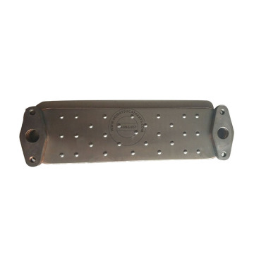 refroidisseur d&#39;huile 6150-61-2111 pour Komatsu D60a-8 Bulldozer