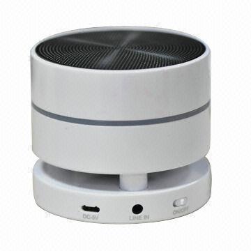 Mini Bluetooth Speaker with Remote Control/FM Radio, Supports T-Flash Card,Handsfree Phone