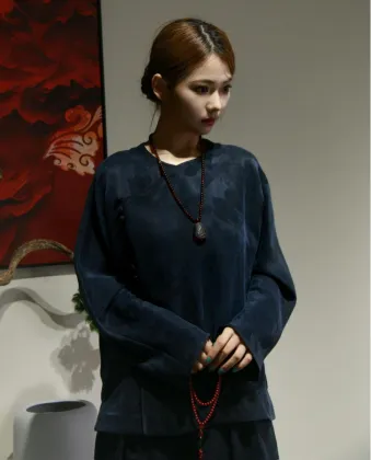 navy blue women's suit