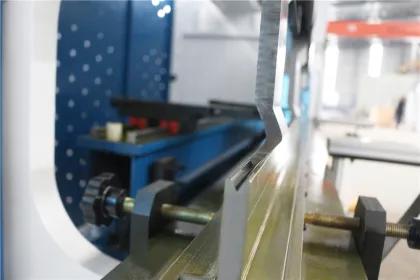 Yawei CNC Press Brake Machine for Sale on Craigslist for Door Frame