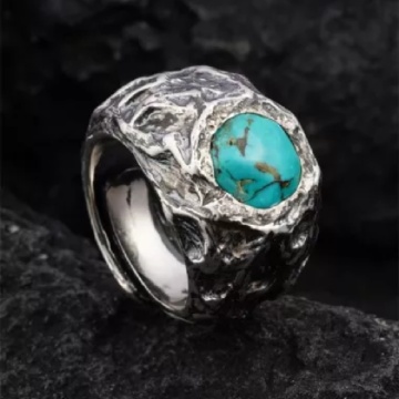 Anillo plateado hecho a mano &quot;Blue Lake&quot; incrustado