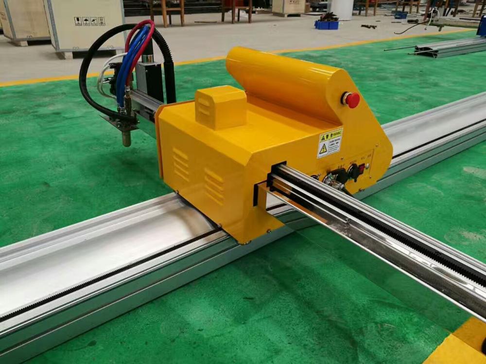 Cutter de plasma portátil da mão CNC: JX1540