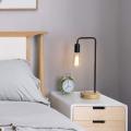 Lampe de chevet de chambre noire de style industriel