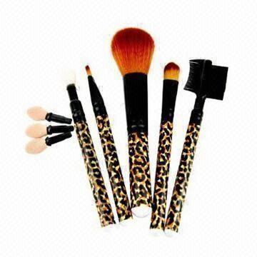 Makeup Brushes for Mac, Paint Brushes are Also Available, Professional Manufacturer