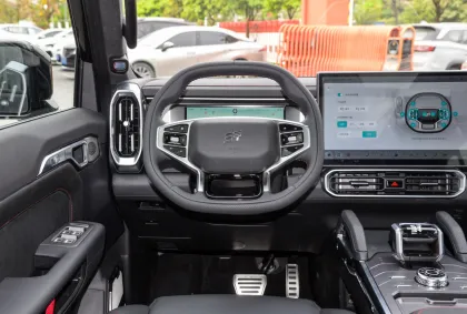 Jietu Shanhai T2 Hybrid Electric Vehicle with Price Discount