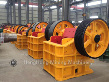 Mining Machine Diesel Engine Limestone Stone Jaw Crusher
