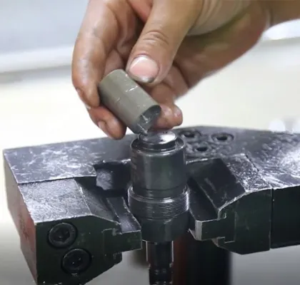 Common Rail Tester for Volvo Two Needle Injector - Start Injection Pressure Measurement Tool