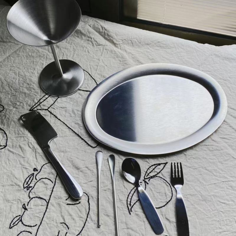 Elegant Metal Dining Set in Modern Minimalist Style