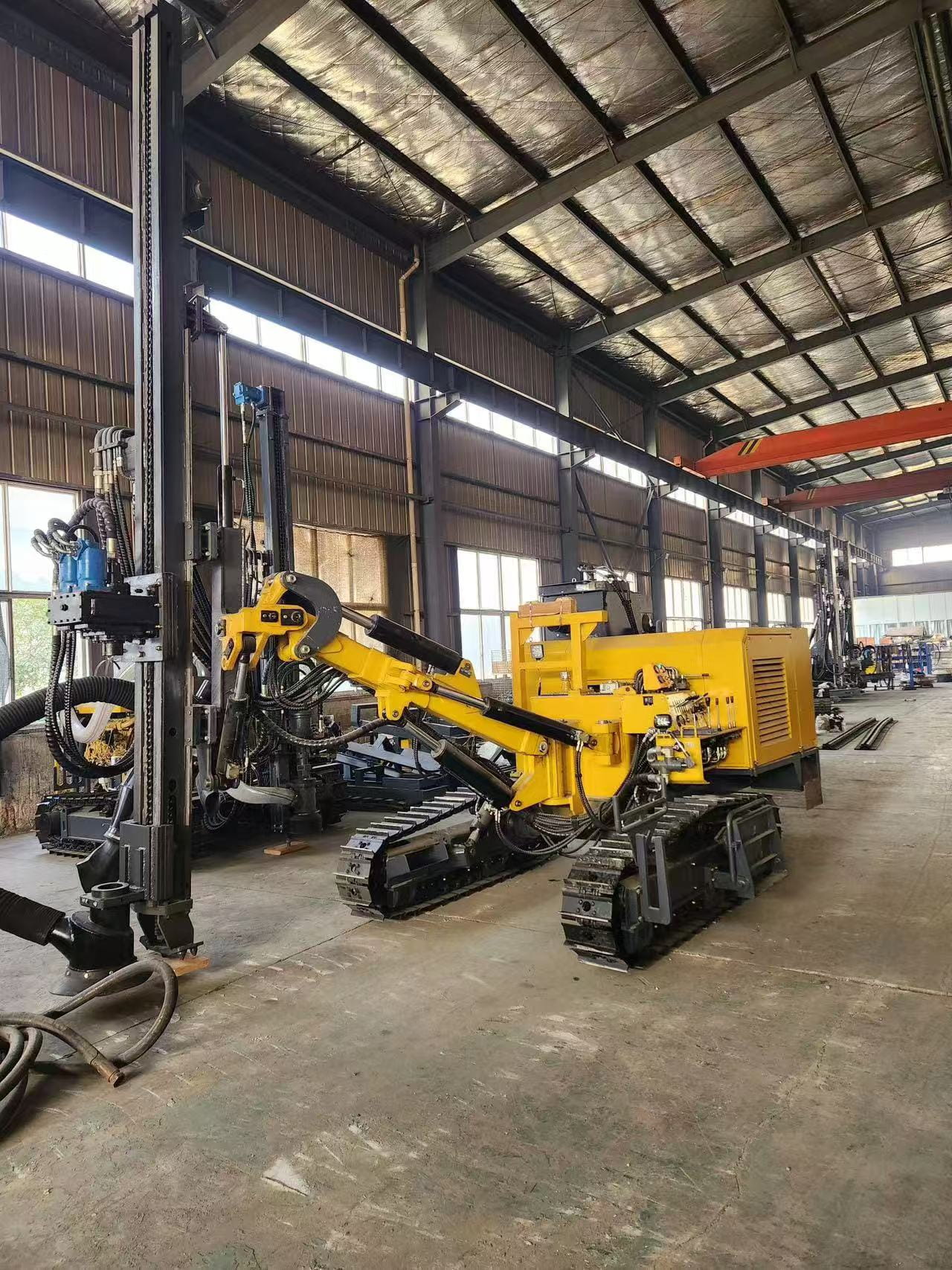 Down-the-hole drilling rig25