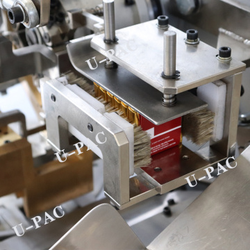 AUTOMATIC CHOCOLATE  FOLDING WRAPPING MACHINE