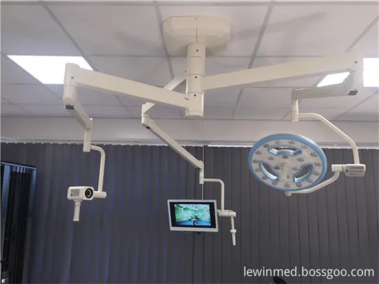 Surgical hollow lamp with camera system