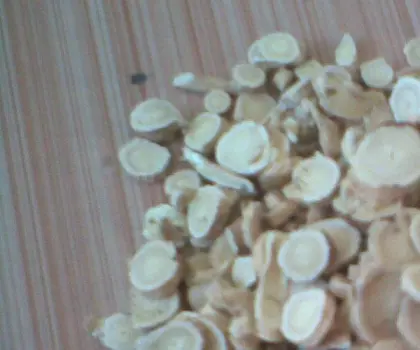 Astragalus extracts