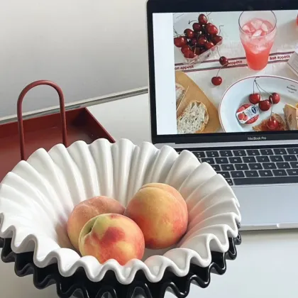 Modern Wave Black French Fruit Bowl Decorative Plate