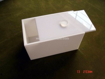 Small Cuboid White Acrylic Box With Lid