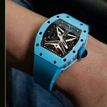 Customized Sky Blue 42mm Carbon Fiber Tonneau Hand Watch - Elevate Your Outfit Quality with Men's Luxury Timepieces
