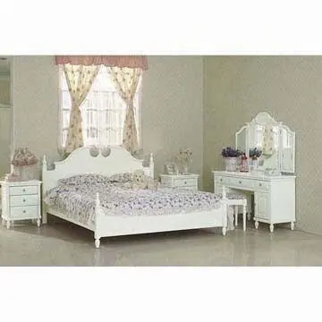 Solid Wood Furniture, Includes Bed, Bedside Cabinet, Dressing Table and Stool