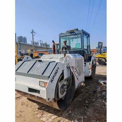 Rolo de estrada usado para pavimentação eficiente