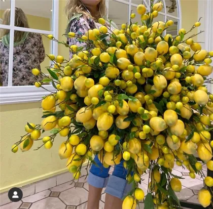 YAYUN J-3285 Hot Selling Artificial Red Berry and Persimmon Branch Decor